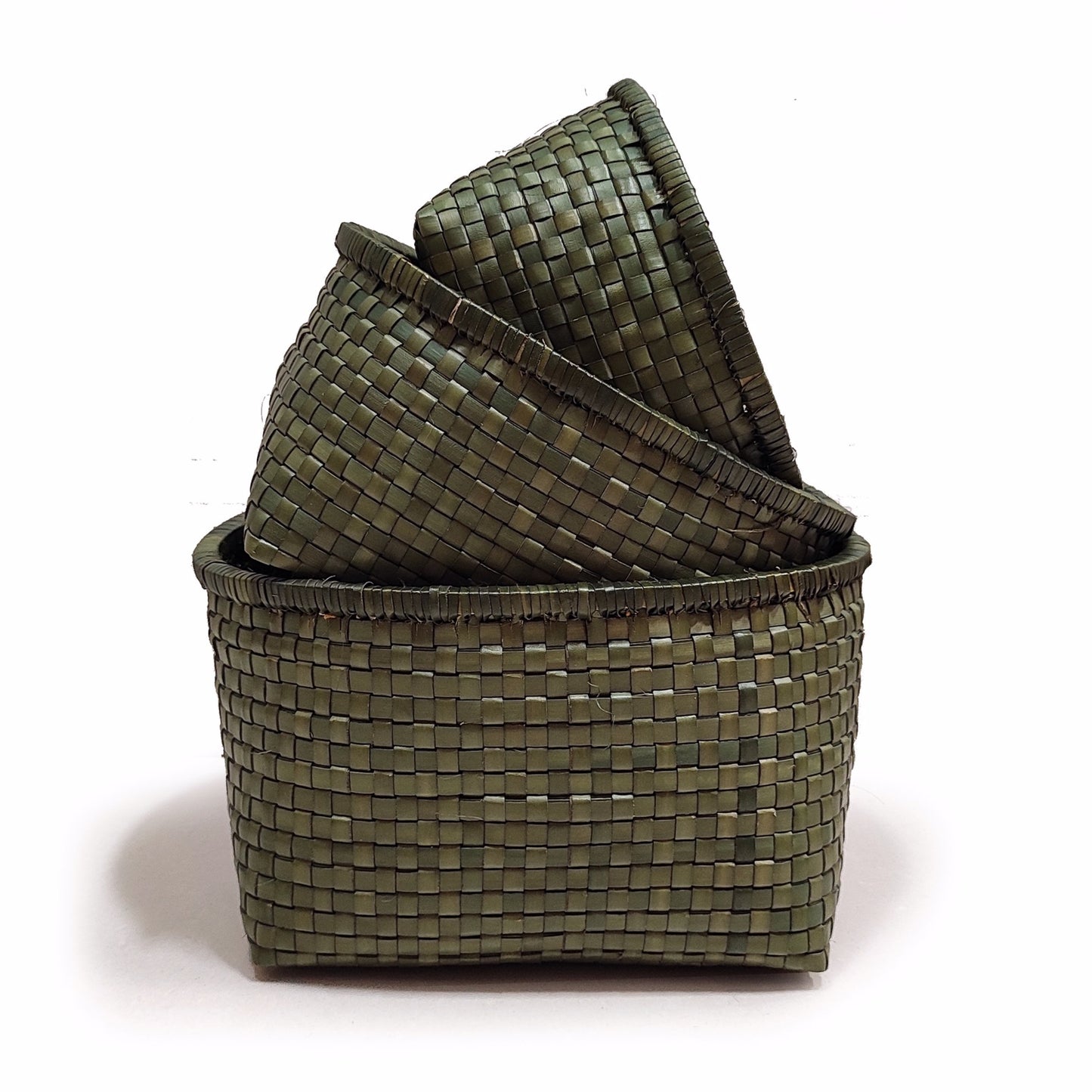 green handwoven palm baskets (set of 3)
